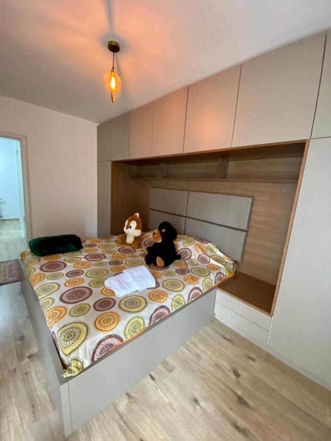 Elegant Apartment In City Centre Приштина Экстерьер фото