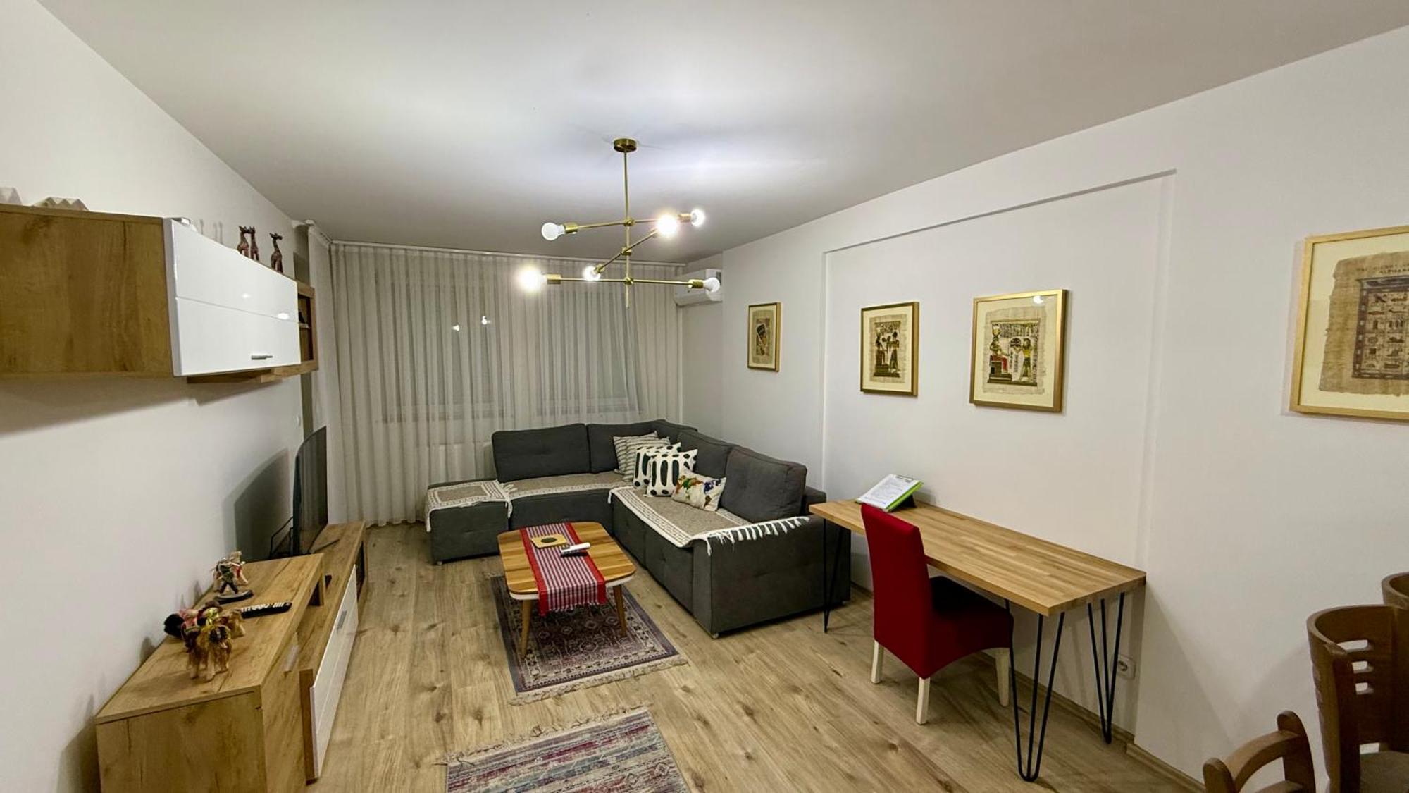 Elegant Apartment In City Centre Приштина Экстерьер фото